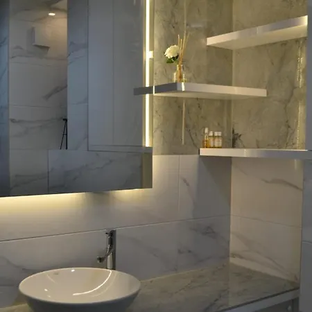 Large 10 Min Of Walk From Center Apartment Sarajevo
